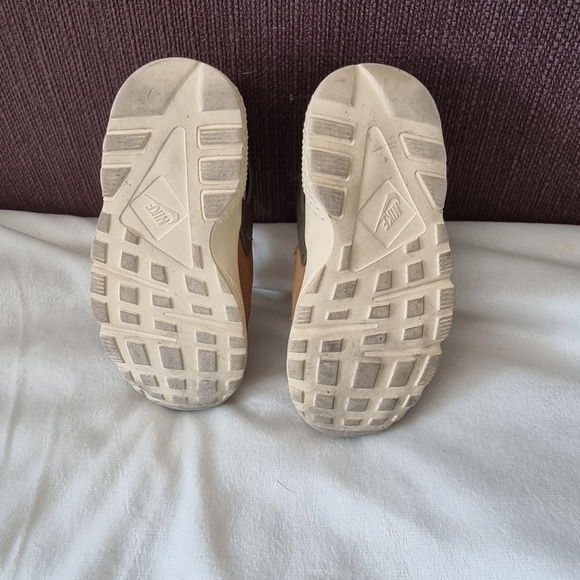 NIKE baby sneakers 9C - Picture 6 of 6